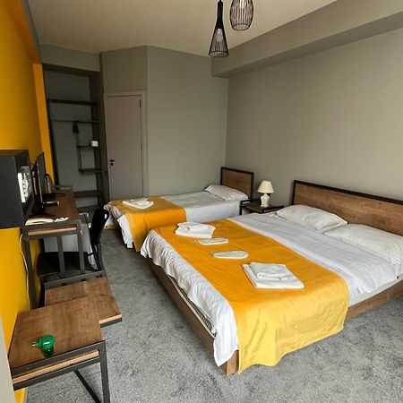 Diuma Hotel Тбілісі Екстер'єр фото