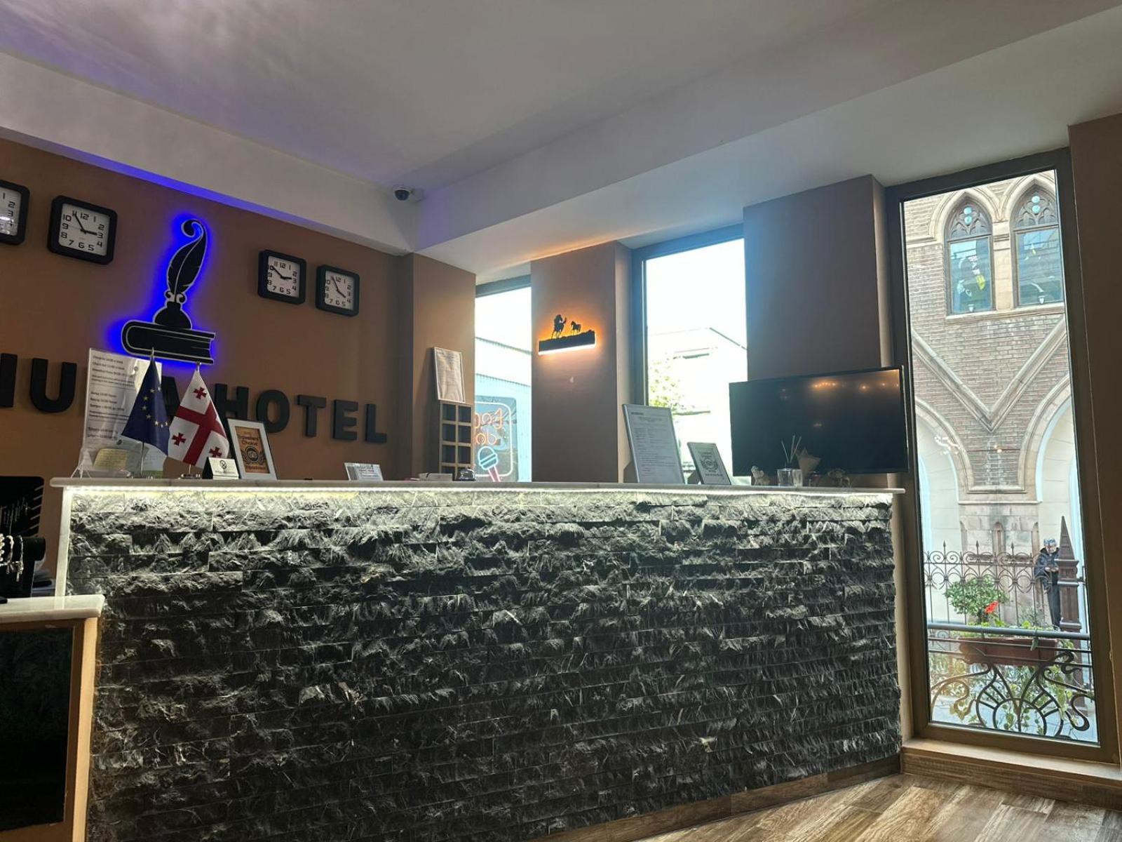 Diuma Hotel Тбілісі Екстер'єр фото