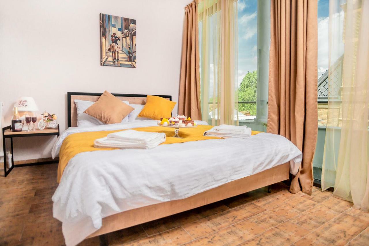 Diuma Hotel Тбілісі Екстер'єр фото
